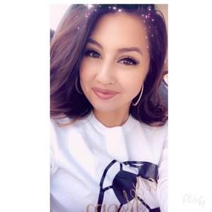 Meet your Posher, Nina